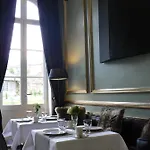 فندق مبيت وإفطار L'hotel Particulier 3*