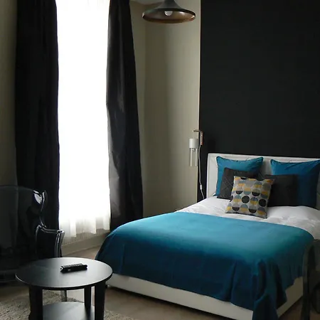 L'hotel Particulier Bed & Breakfast 3*